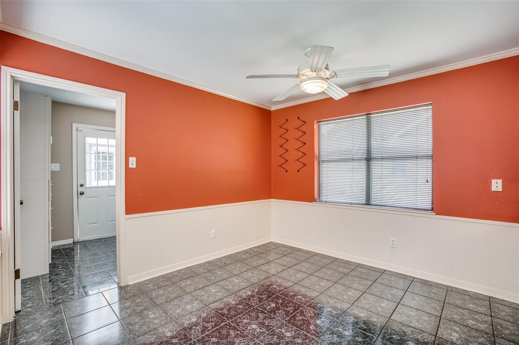 9819 1.5 Emnora Lane, Houston, Texas 77080, 4 Bedrooms Bedrooms, 13 Rooms Rooms,3 BathroomsBathrooms,Single-family,For Sale,Emnora,72541531