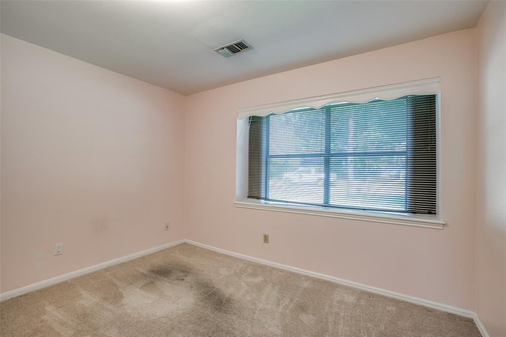 9819 1.5 Emnora Lane, Houston, Texas 77080, 4 Bedrooms Bedrooms, 13 Rooms Rooms,3 BathroomsBathrooms,Single-family,For Sale,Emnora,72541531