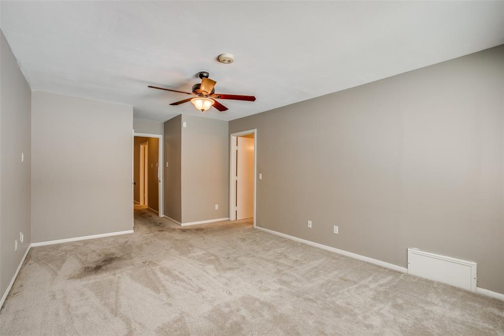 9819 1.5 Emnora Lane, Houston, Texas 77080, 4 Bedrooms Bedrooms, 13 Rooms Rooms,3 BathroomsBathrooms,Single-family,For Sale,Emnora,72541531