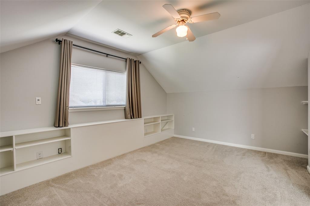 9819 1.5 Emnora Lane, Houston, Texas 77080, 4 Bedrooms Bedrooms, 13 Rooms Rooms,3 BathroomsBathrooms,Single-family,For Sale,Emnora,72541531