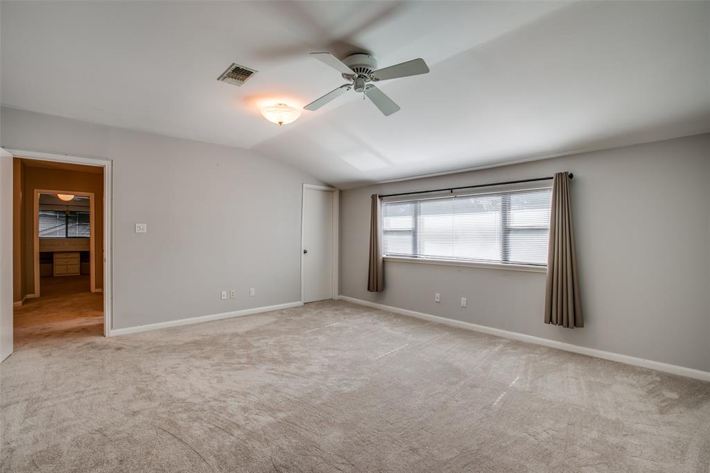9819 1.5 Emnora Lane, Houston, Texas 77080, 4 Bedrooms Bedrooms, 13 Rooms Rooms,3 BathroomsBathrooms,Single-family,For Sale,Emnora,72541531