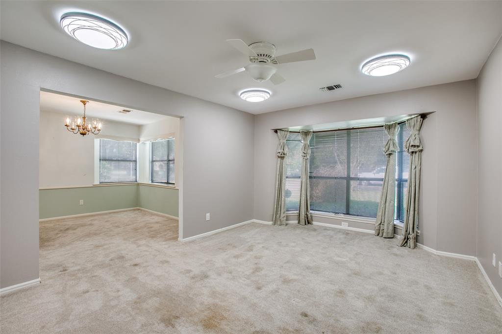 9819 1.5 Emnora Lane, Houston, Texas 77080, 4 Bedrooms Bedrooms, 13 Rooms Rooms,3 BathroomsBathrooms,Single-family,For Sale,Emnora,72541531
