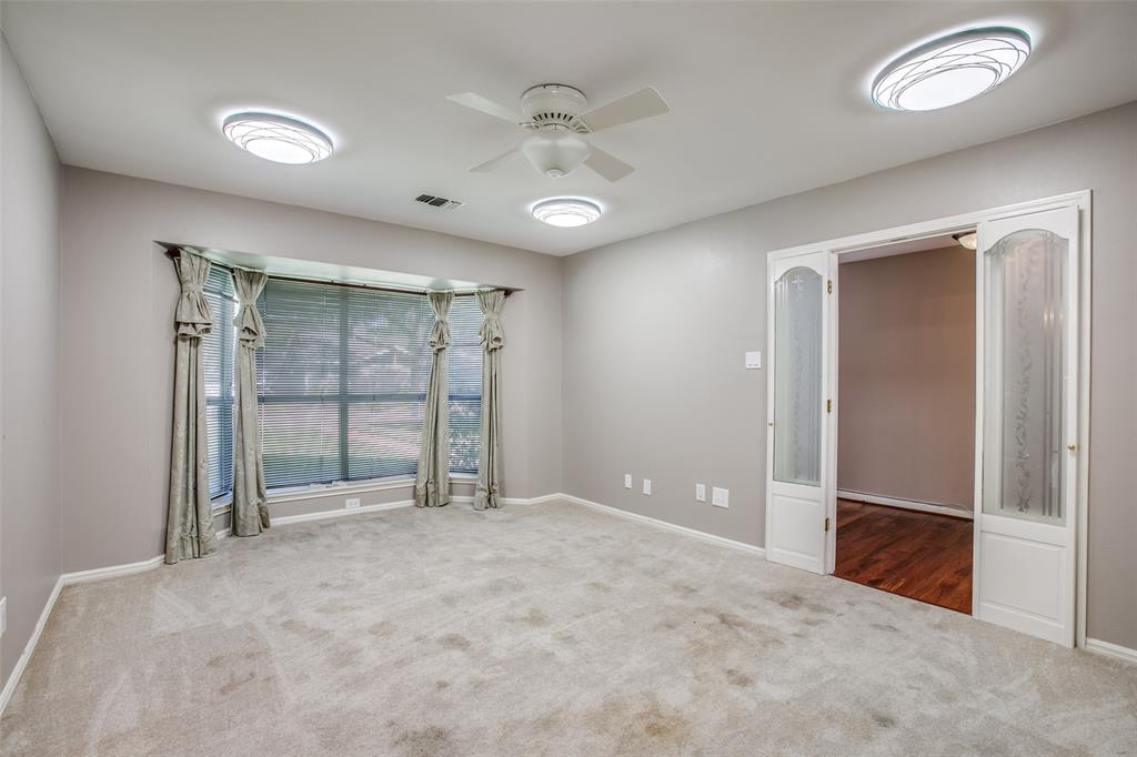 9819 1.5 Emnora Lane, Houston, Texas 77080, 4 Bedrooms Bedrooms, 13 Rooms Rooms,3 BathroomsBathrooms,Single-family,For Sale,Emnora,72541531