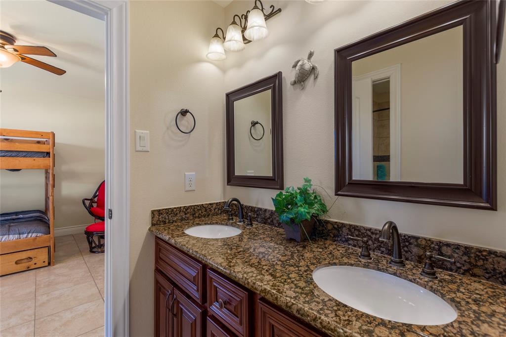 12923 2 Buccaneer Parkway, Freeport, Texas 77541, 3 Bedrooms Bedrooms, 5 Rooms Rooms,2 BathroomsBathrooms,Single-family,For Sale,Buccaneer,57108857
