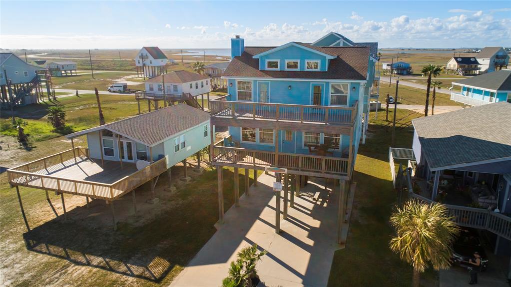 12923 2 Buccaneer Parkway, Freeport, Texas 77541, 3 Bedrooms Bedrooms, 5 Rooms Rooms,2 BathroomsBathrooms,Single-family,For Sale,Buccaneer,57108857