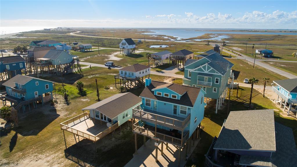12923 2 Buccaneer Parkway, Freeport, Texas 77541, 3 Bedrooms Bedrooms, 5 Rooms Rooms,2 BathroomsBathrooms,Single-family,For Sale,Buccaneer,57108857