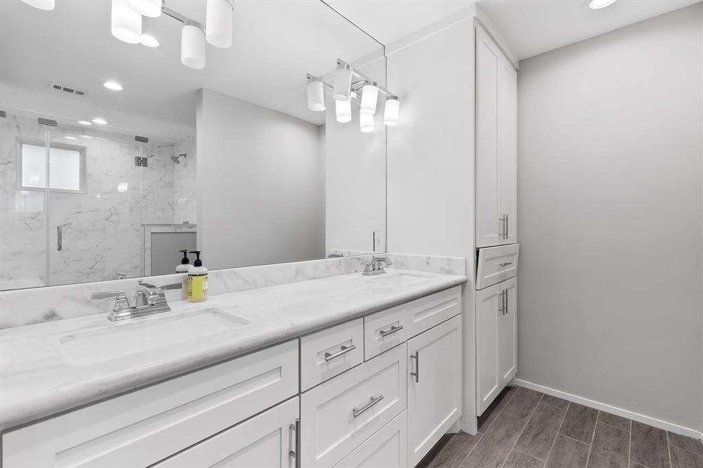 5630 1 Cheena Drive, Houston, Texas 77096, 3 Bedrooms Bedrooms, 7 Rooms Rooms,2 BathroomsBathrooms,Single-family,For Sale,Cheena,63604302