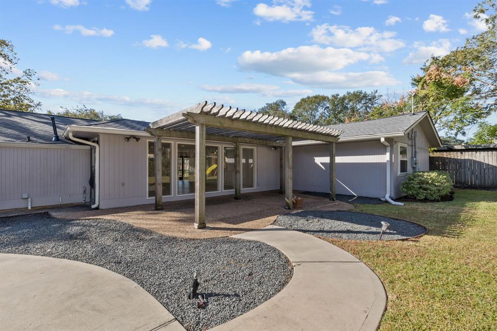 5630 1 Cheena Drive, Houston, Texas 77096, 3 Bedrooms Bedrooms, 7 Rooms Rooms,2 BathroomsBathrooms,Single-family,For Sale,Cheena,63604302