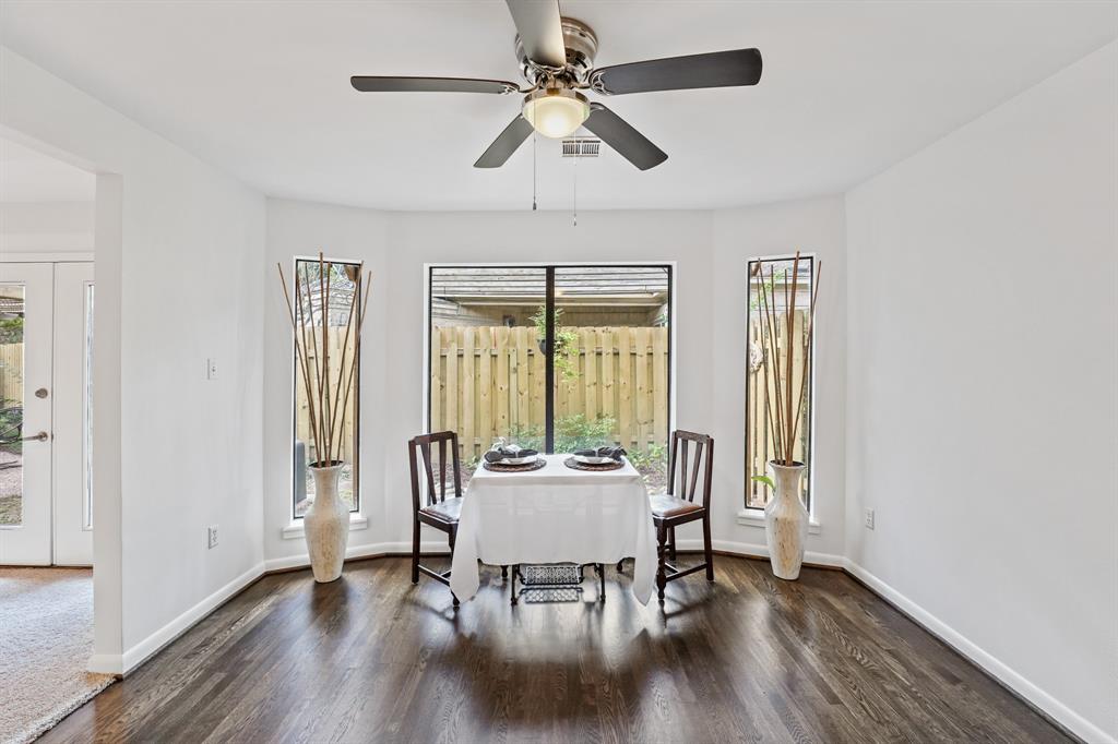 15734 1 Whitewater Lane, Houston, Texas 77079, 3 Bedrooms Bedrooms, 8 Rooms Rooms,2 BathroomsBathrooms,Single-family,For Sale,Whitewater,51620879