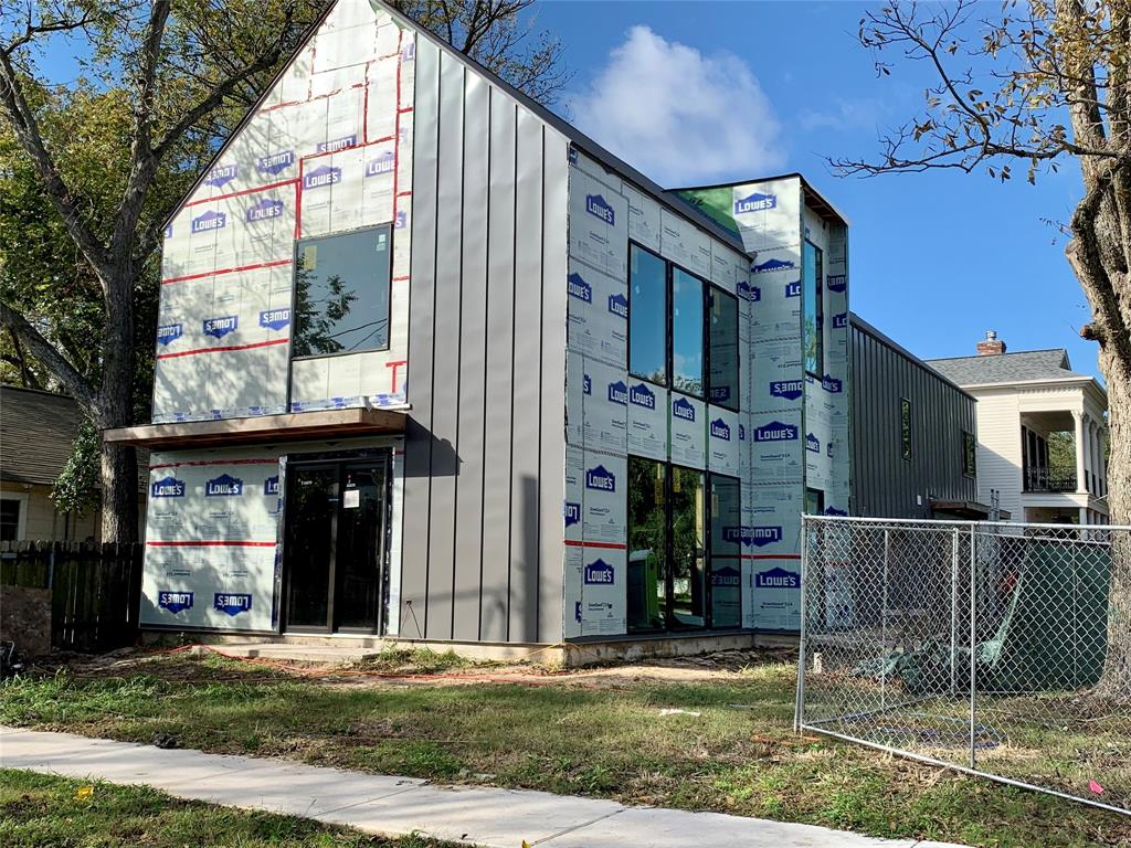 5403 1 Sheldon Street, Houston, Texas 77008, 2 Bedrooms Bedrooms, 2 Rooms Rooms,2 BathroomsBathrooms,Single-family,For Sale,Sheldon,89026532