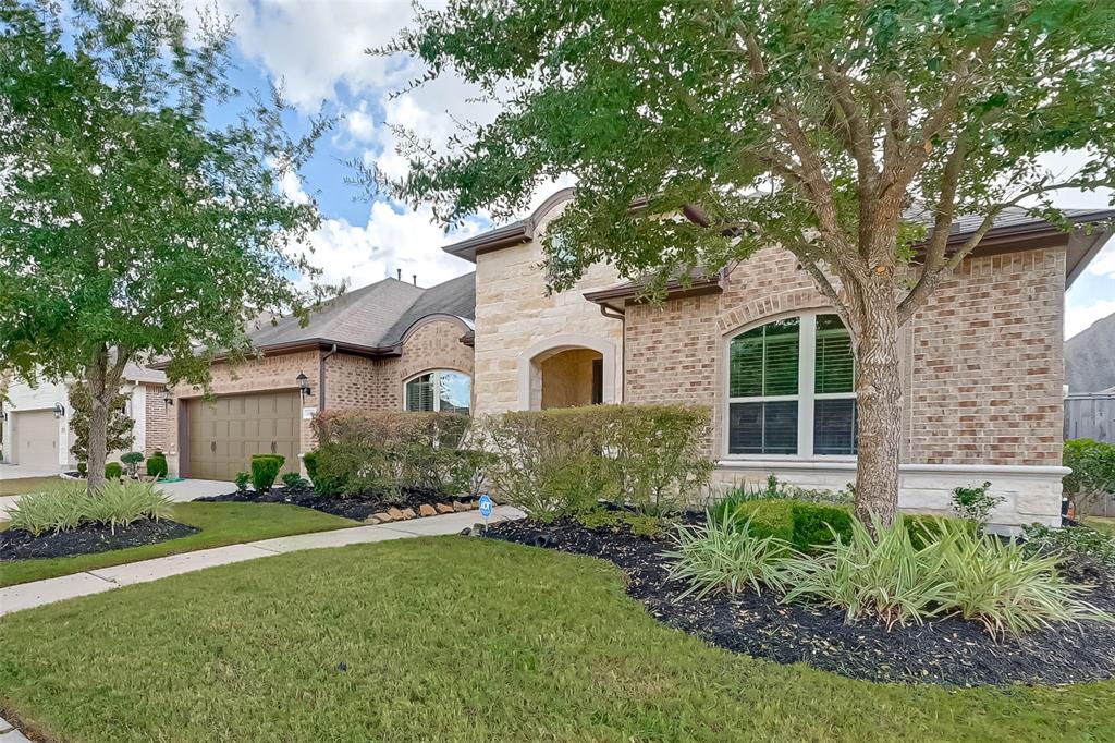 26915 1 Monterey Bend Lane, Katy, Texas 77494, 3 Bedrooms Bedrooms, 9 Rooms Rooms,3 BathroomsBathrooms,Single-family,For Sale,Monterey Bend,10827969