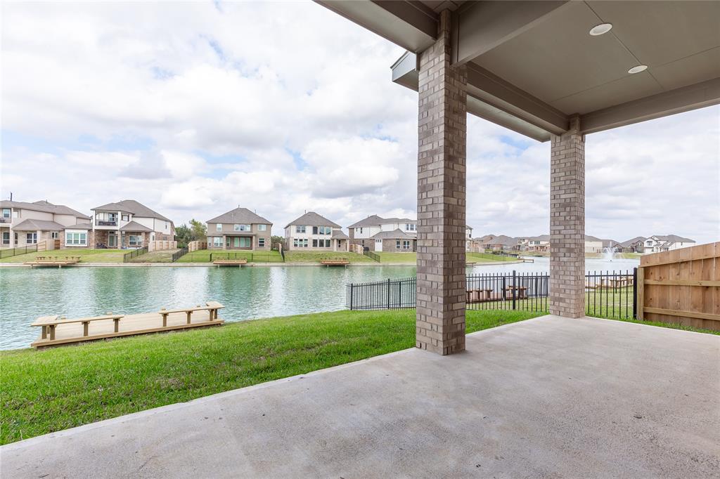 24418 2 Tesino River Circle, Katy, Texas 77493, 4 Bedrooms Bedrooms, 7 Rooms Rooms,3 BathroomsBathrooms,Single-family,For Sale,Tesino River,44539209