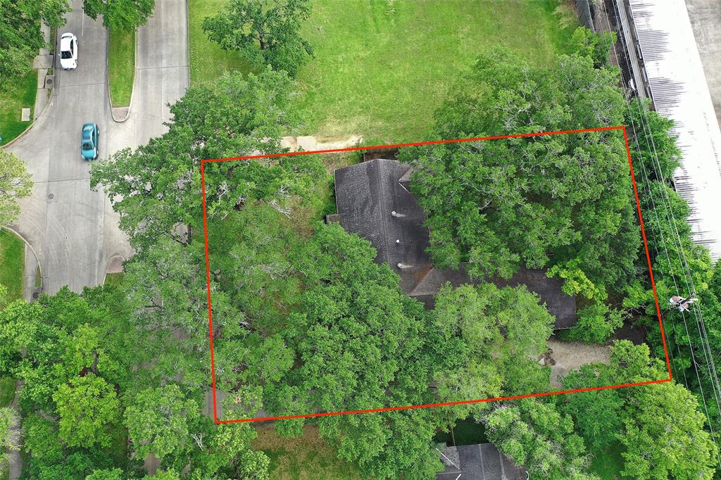 1166 1 Chimney Rock Road, Houston, Texas 77056, ,3 BathroomsBathrooms,Single-family,For Sale,Chimney Rock,76174155
