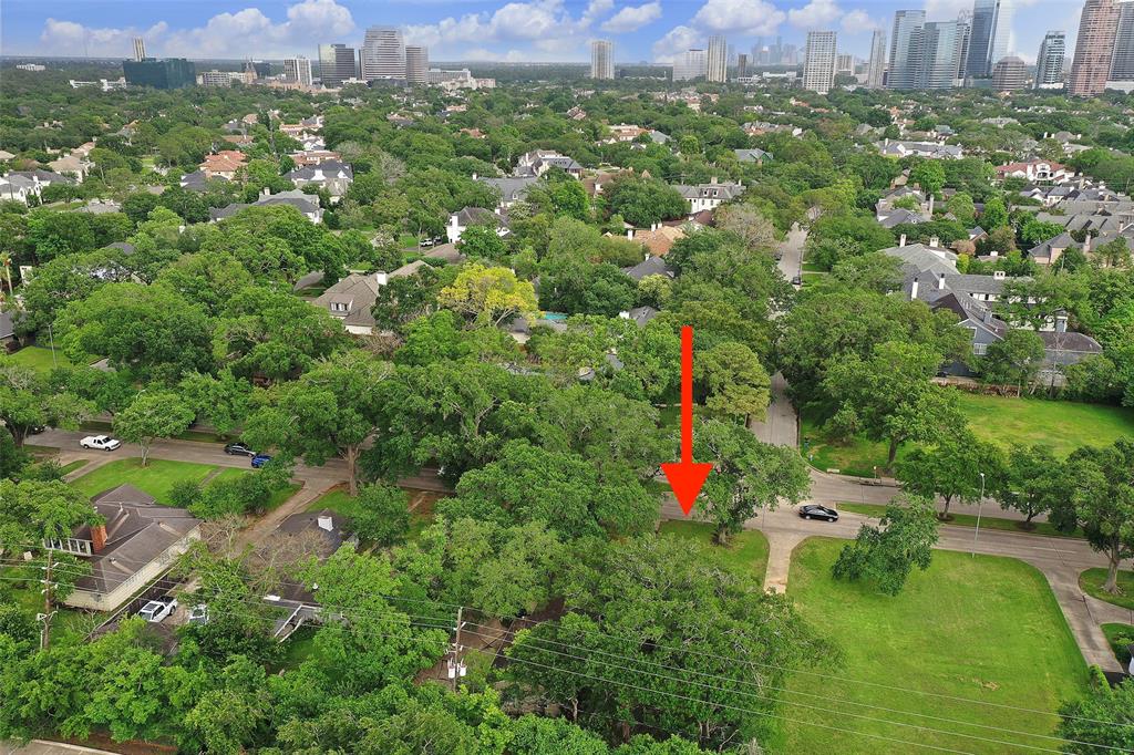 1166 1 Chimney Rock Road, Houston, Texas 77056, ,3 BathroomsBathrooms,Single-family,For Sale,Chimney Rock,76174155
