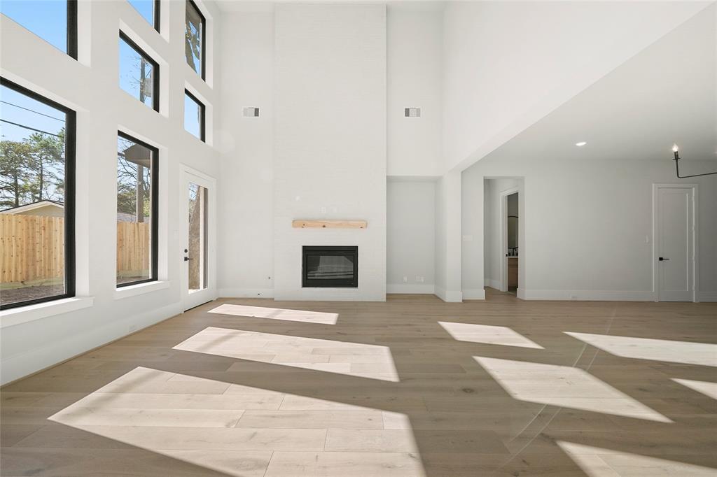 1427 2 Chamboard Lane, Houston, Texas 77018, 4 Bedrooms Bedrooms, 9 Rooms Rooms,4 BathroomsBathrooms,Single-family,For Sale,Chamboard,67713761