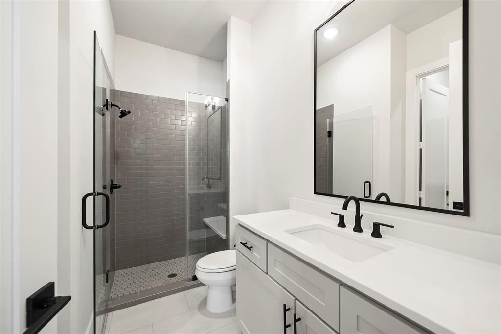 1427 2 Chamboard Lane, Houston, Texas 77018, 4 Bedrooms Bedrooms, 9 Rooms Rooms,4 BathroomsBathrooms,Single-family,For Sale,Chamboard,67713761