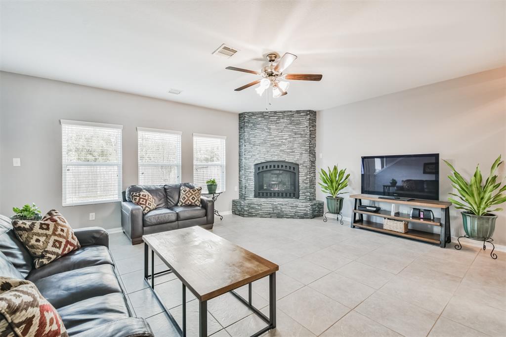 29011 2 Birch Green Way, Spring, Texas 77386, 5 Bedrooms Bedrooms, 5 Rooms Rooms,2 BathroomsBathrooms,Single-family,For Sale,Birch Green,77713392