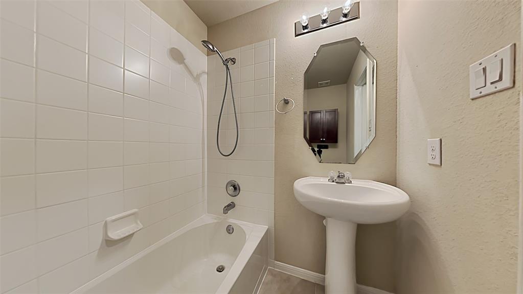 2915 2 Iron Range Court, Katy, Texas 77494, 5 Bedrooms Bedrooms, 5 Rooms Rooms,3 BathroomsBathrooms,Single-family,For Sale,Iron Range,59446598
