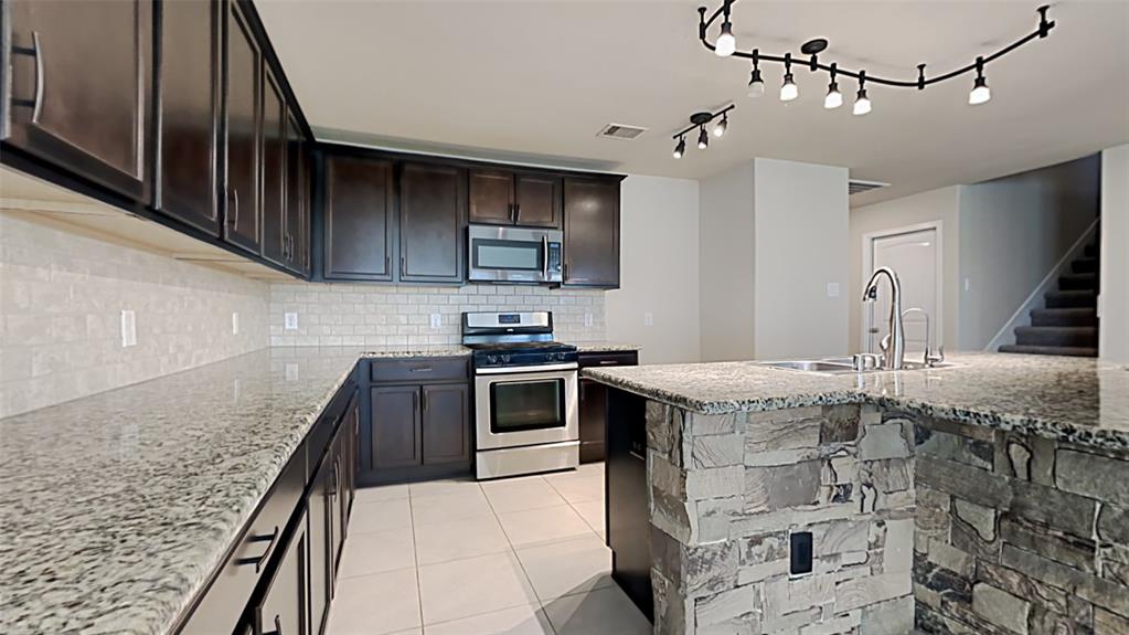2915 2 Iron Range Court, Katy, Texas 77494, 5 Bedrooms Bedrooms, 5 Rooms Rooms,3 BathroomsBathrooms,Single-family,For Sale,Iron Range,59446598