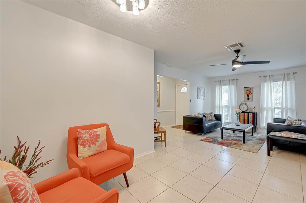 6006 1 Sanford Road, Houston, Texas 77096, 3 Bedrooms Bedrooms, 3 Rooms Rooms,2 BathroomsBathrooms,Single-family,For Sale,Sanford,61679285