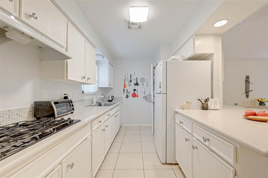 6006 1 Sanford Road, Houston, Texas 77096, 3 Bedrooms Bedrooms, 3 Rooms Rooms,2 BathroomsBathrooms,Single-family,For Sale,Sanford,61679285