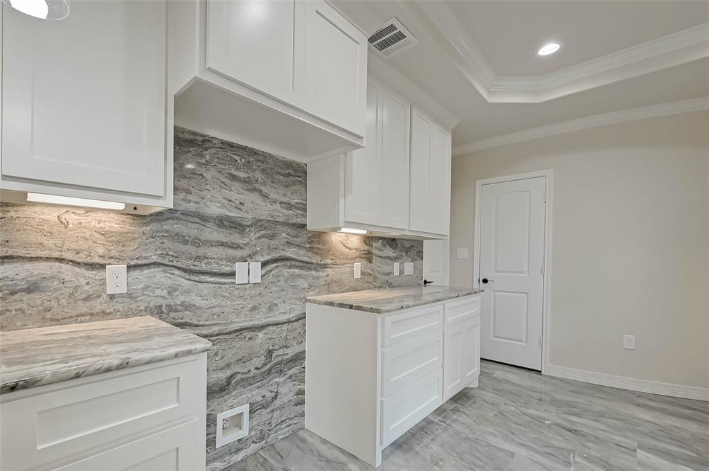 15315 2 Sam Road, Sugar Land, Texas 77498, 5 Bedrooms Bedrooms, 5 Rooms Rooms,5 BathroomsBathrooms,Single-family,For Sale,Sam,88067329