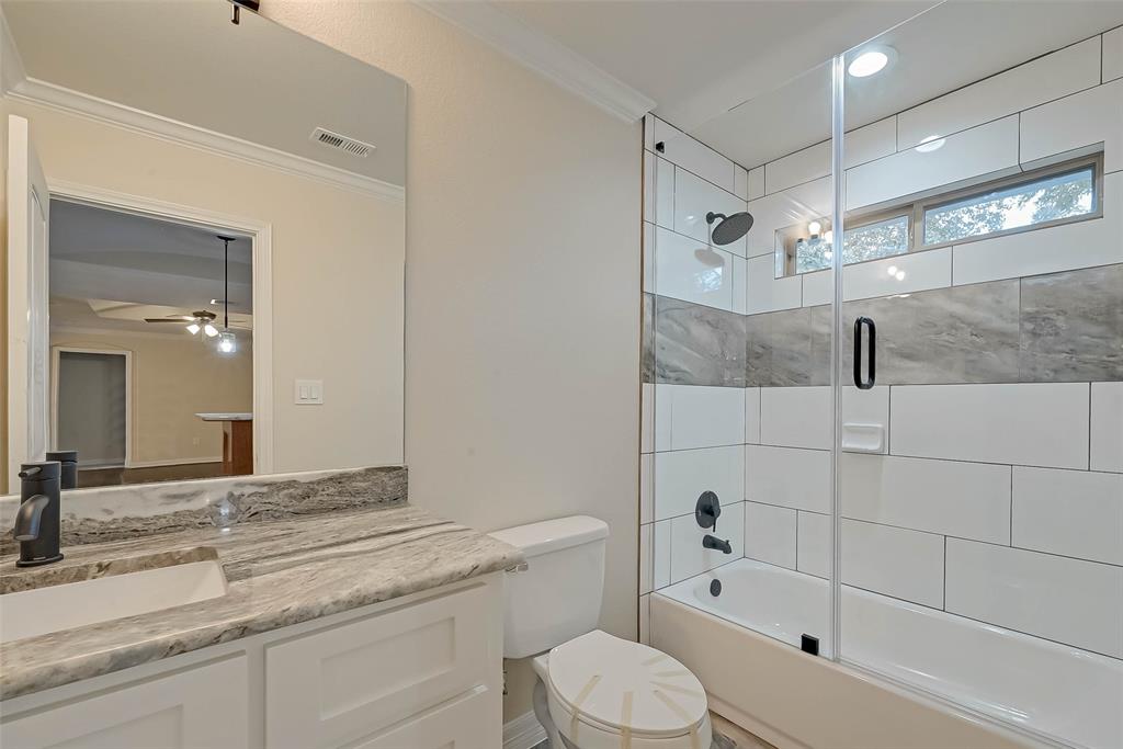 15315 2 Sam Road, Sugar Land, Texas 77498, 5 Bedrooms Bedrooms, 5 Rooms Rooms,5 BathroomsBathrooms,Single-family,For Sale,Sam,88067329