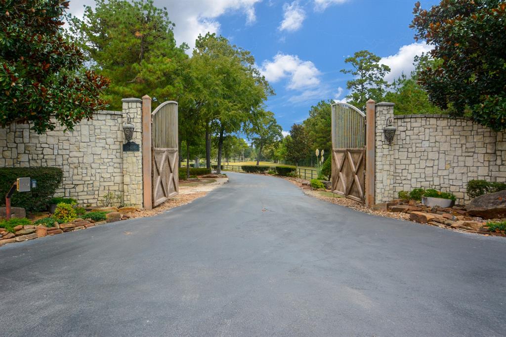 5450 1.5 Honea Egypt Road, Montgomery, Texas 77316, 4 Bedrooms Bedrooms, 11 Rooms Rooms,4 BathroomsBathrooms,Single-family,For Sale,Honea Egypt,86140938
