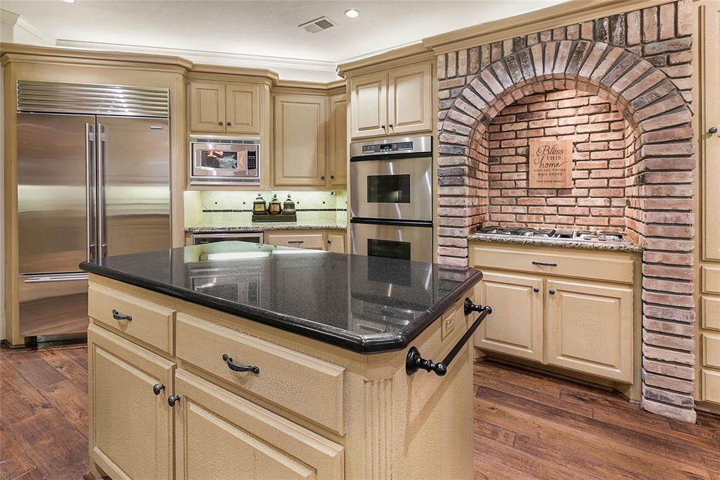 7398 1.5 Teaswood Drive, Conroe, Texas 77304, 4 Bedrooms Bedrooms, 12 Rooms Rooms,3 BathroomsBathrooms,Single-family,For Sale,Teaswood,52870458