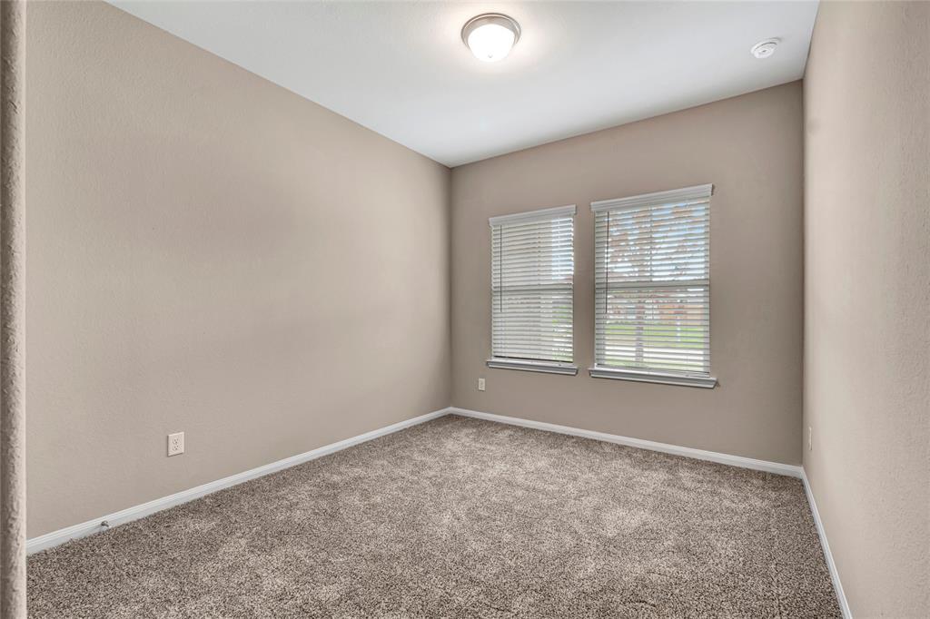 2513 2 Staplewood Springs Drive, Pearland, Texas 77089, 5 Bedrooms Bedrooms, 8 Rooms Rooms,4 BathroomsBathrooms,Single-family,For Sale,Staplewood Springs,56367613