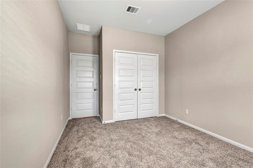 2513 2 Staplewood Springs Drive, Pearland, Texas 77089, 5 Bedrooms Bedrooms, 8 Rooms Rooms,4 BathroomsBathrooms,Single-family,For Sale,Staplewood Springs,56367613