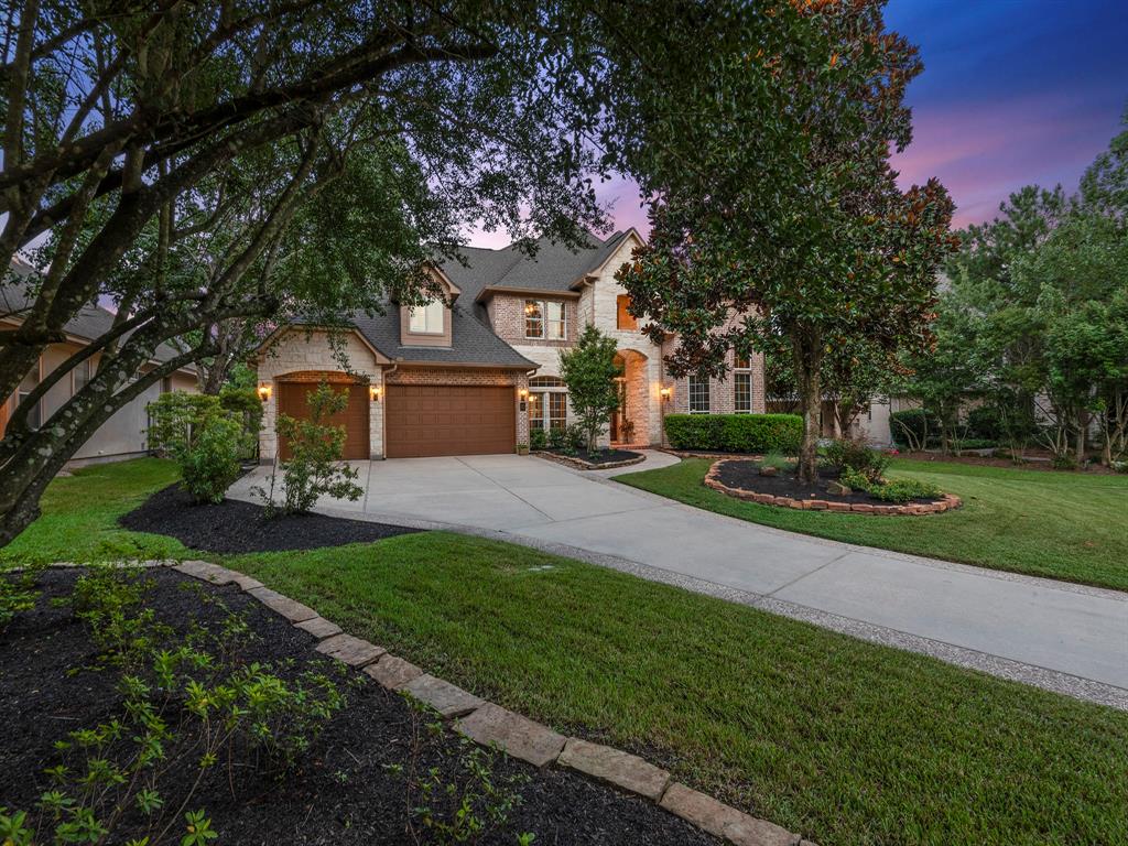 10 2 Silver Maple Place, The Woodlands, Texas 77382, 5 Bedrooms Bedrooms, 14 Rooms Rooms,4 BathroomsBathrooms,Single-family,For Sale,Silver Maple,23498246