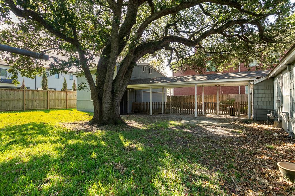 4705 1 Holt, Bellaire, Texas 77401, 3 Bedrooms Bedrooms, 6 Rooms Rooms,1 BathroomBathrooms,Single-family,For Sale,Holt,47789957