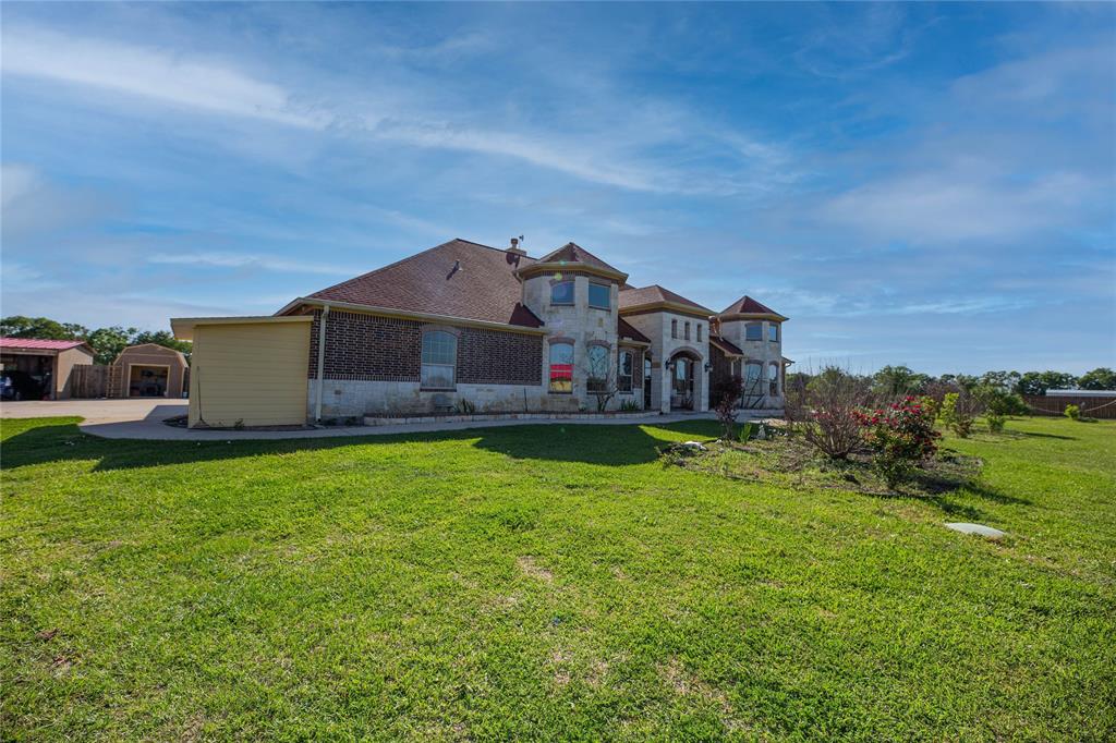 10702 1 Padon Road, Needville, Texas 77461, 6 Bedrooms Bedrooms, 6 Rooms Rooms,3 BathroomsBathrooms,Country Homes/acreage,For Sale,Padon,39647945