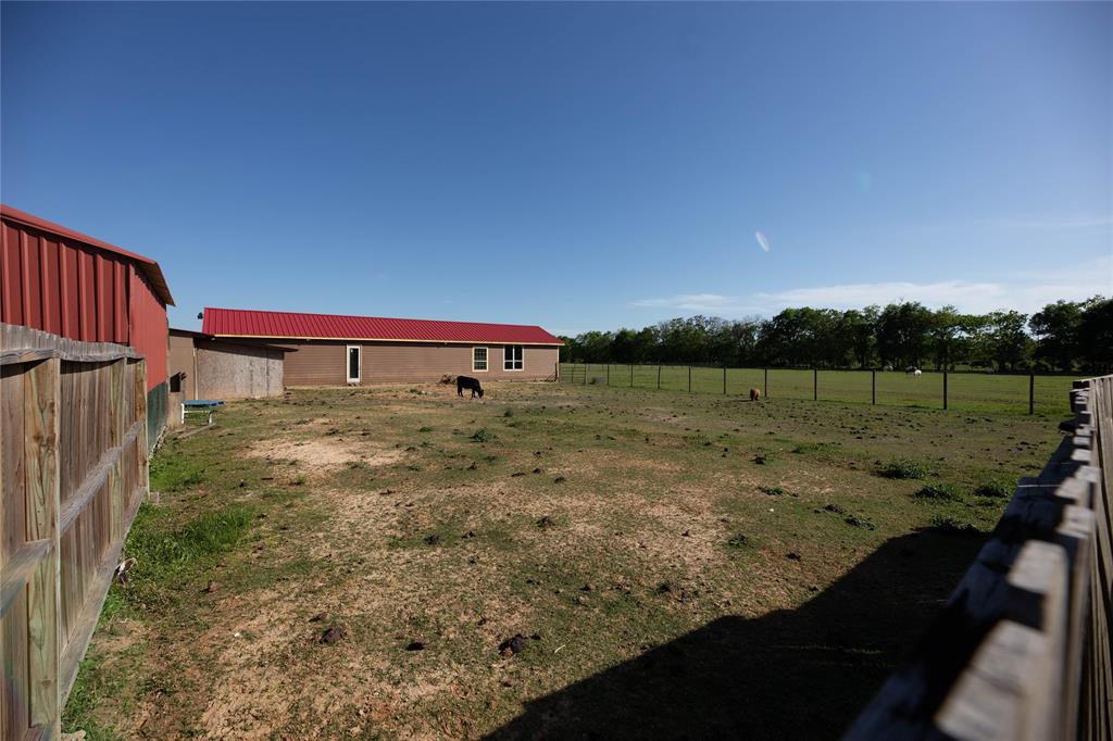 10702 1 Padon Road, Needville, Texas 77461, 6 Bedrooms Bedrooms, 6 Rooms Rooms,3 BathroomsBathrooms,Country Homes/acreage,For Sale,Padon,39647945