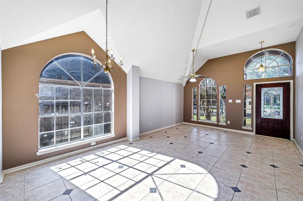 135 2 Chandler Court, Sugar Land, Texas 77479, 4 Bedrooms Bedrooms, 13 Rooms Rooms,2 BathroomsBathrooms,Single-family,For Sale,Chandler,62299549