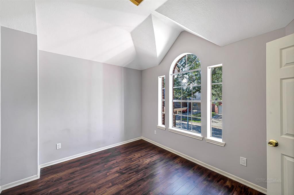 135 2 Chandler Court, Sugar Land, Texas 77479, 4 Bedrooms Bedrooms, 13 Rooms Rooms,2 BathroomsBathrooms,Single-family,For Sale,Chandler,62299549