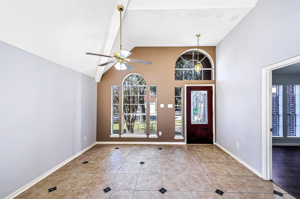 135 2 Chandler Court, Sugar Land, Texas 77479, 4 Bedrooms Bedrooms, 13 Rooms Rooms,2 BathroomsBathrooms,Single-family,For Sale,Chandler,62299549