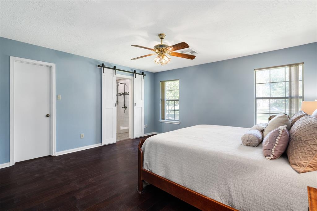 3019 1 Pine Oak Lane, Baytown, Texas 77521, 3 Bedrooms Bedrooms, 6 Rooms Rooms,3 BathroomsBathrooms,Single-family,For Sale,Pine Oak,66050851