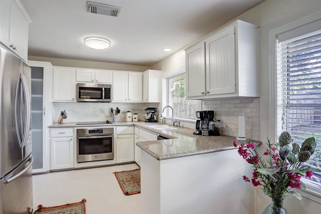 1706 1 Wilde Rock Way, Houston, Texas 77018, 2 Bedrooms Bedrooms, 4 Rooms Rooms,1 BathroomBathrooms,Single-family,For Sale,Wilde Rock,74960899