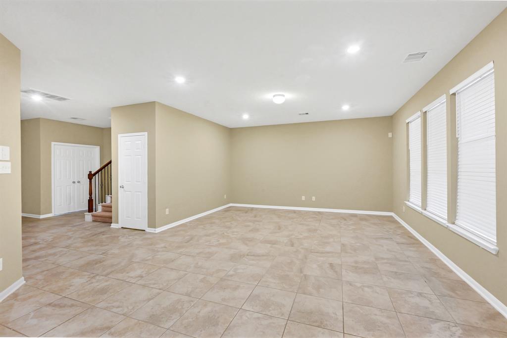 3409 2 Bailey Springs Lane, Pearland, Texas 77584, 3 Bedrooms Bedrooms, 8 Rooms Rooms,2 BathroomsBathrooms,Single-family,For Sale,Bailey Springs,24900889