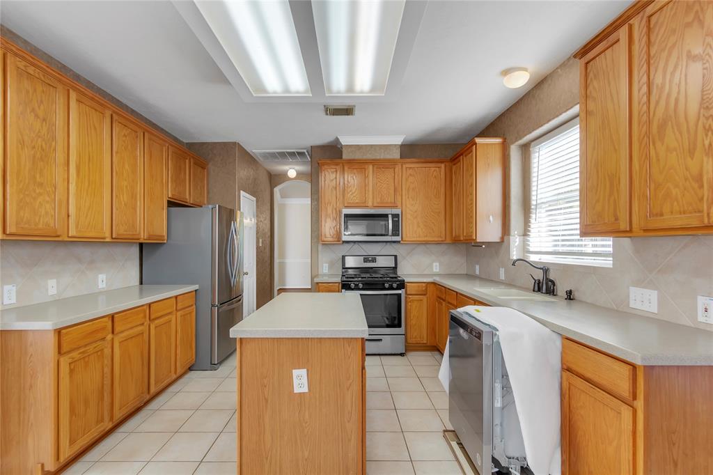 19111 1 Cypress Estates Court, Spring, Texas 77388, 3 Bedrooms Bedrooms, 10 Rooms Rooms,2 BathroomsBathrooms,Single-family,For Sale,Cypress Estates,53629169