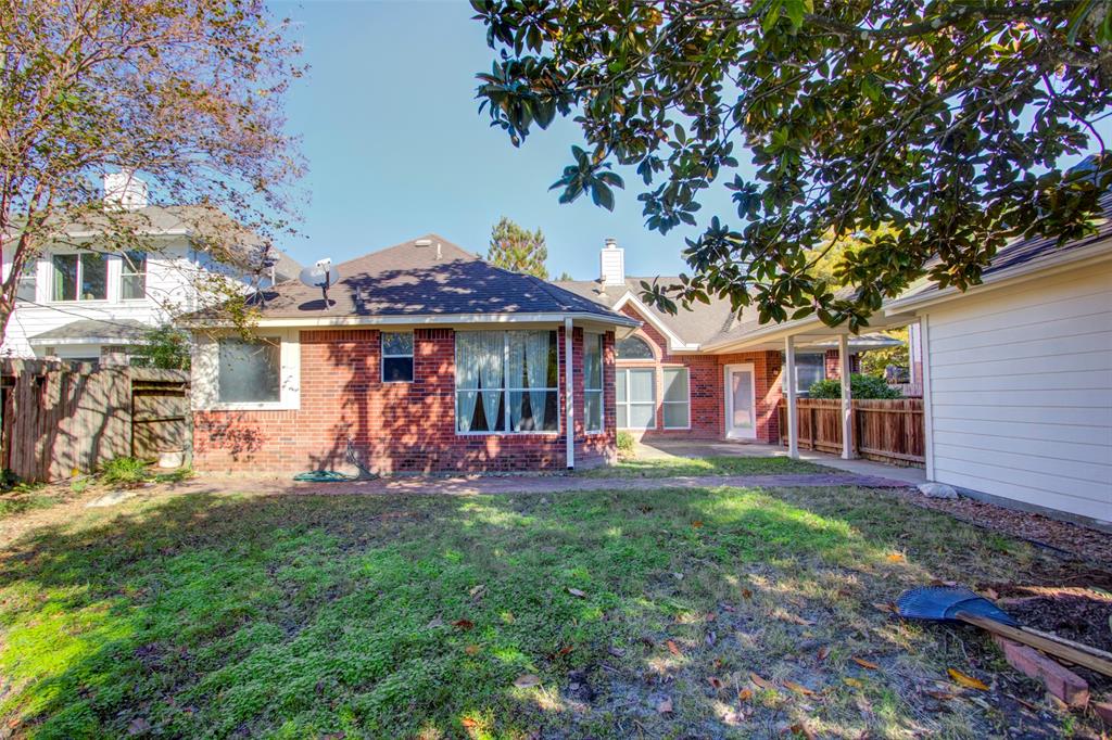 19111 1 Cypress Estates Court, Spring, Texas 77388, 3 Bedrooms Bedrooms, 10 Rooms Rooms,2 BathroomsBathrooms,Single-family,For Sale,Cypress Estates,53629169