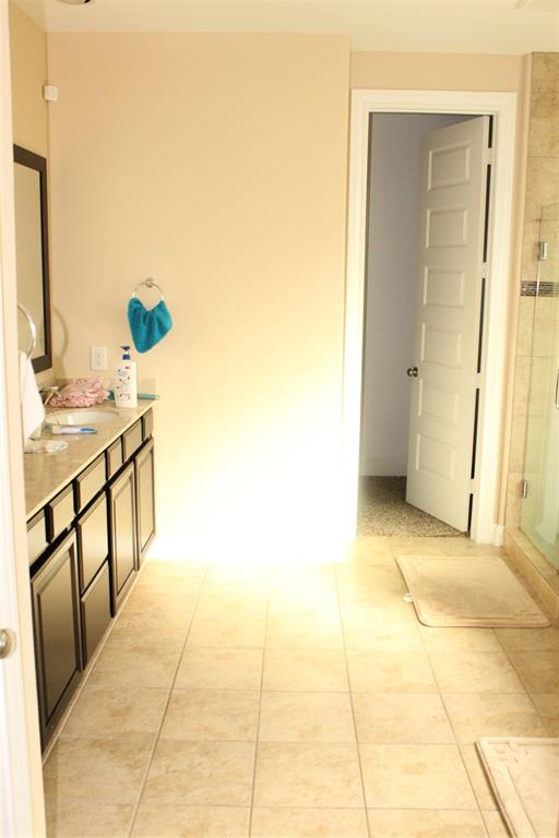 20211 2 Tarpon Bay Lane, Cypress, Texas 77433, 5 Bedrooms Bedrooms, 12 Rooms Rooms,4 BathroomsBathrooms,Single-family,For Sale,Tarpon Bay,75453182