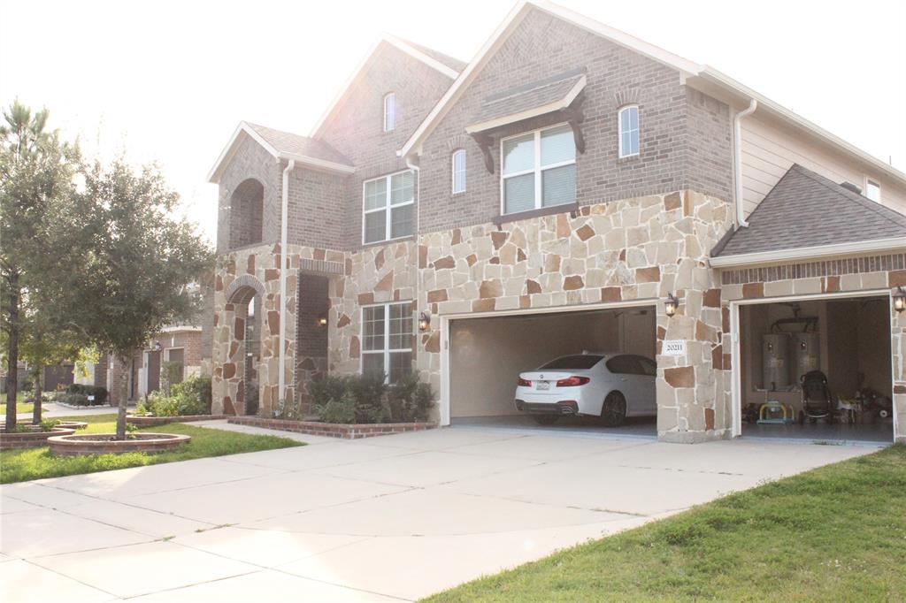 20211 2 Tarpon Bay Lane, Cypress, Texas 77433, 5 Bedrooms Bedrooms, 12 Rooms Rooms,4 BathroomsBathrooms,Single-family,For Sale,Tarpon Bay,75453182
