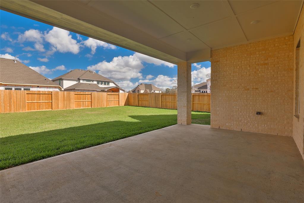 10023 1 Golden Woods Drive, Missouri City, Texas 77459, 4 Bedrooms Bedrooms, 9 Rooms Rooms,3 BathroomsBathrooms,Single-family,For Sale,Golden Woods,77803792