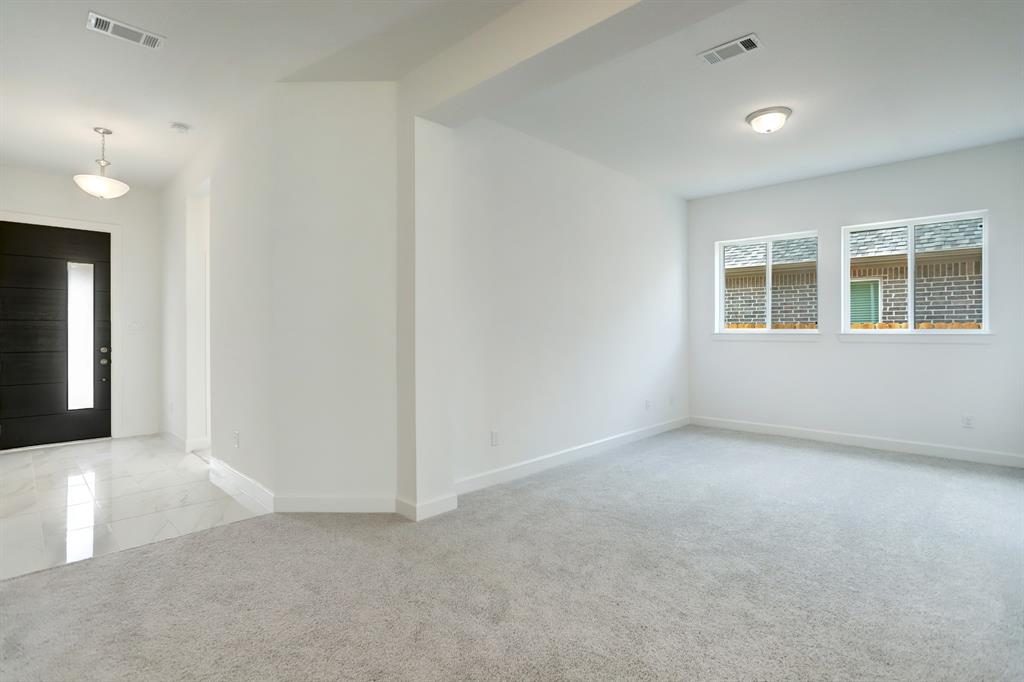 10023 1 Golden Woods Drive, Missouri City, Texas 77459, 4 Bedrooms Bedrooms, 9 Rooms Rooms,3 BathroomsBathrooms,Single-family,For Sale,Golden Woods,77803792