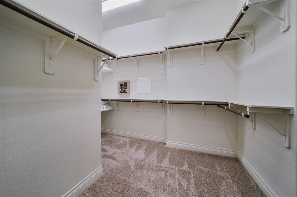 3107 1 Shadow View Lane, Missouri City, Texas 77459, 4 Bedrooms Bedrooms, 8 Rooms Rooms,3 BathroomsBathrooms,Single-family,For Sale,Shadow View,60970271
