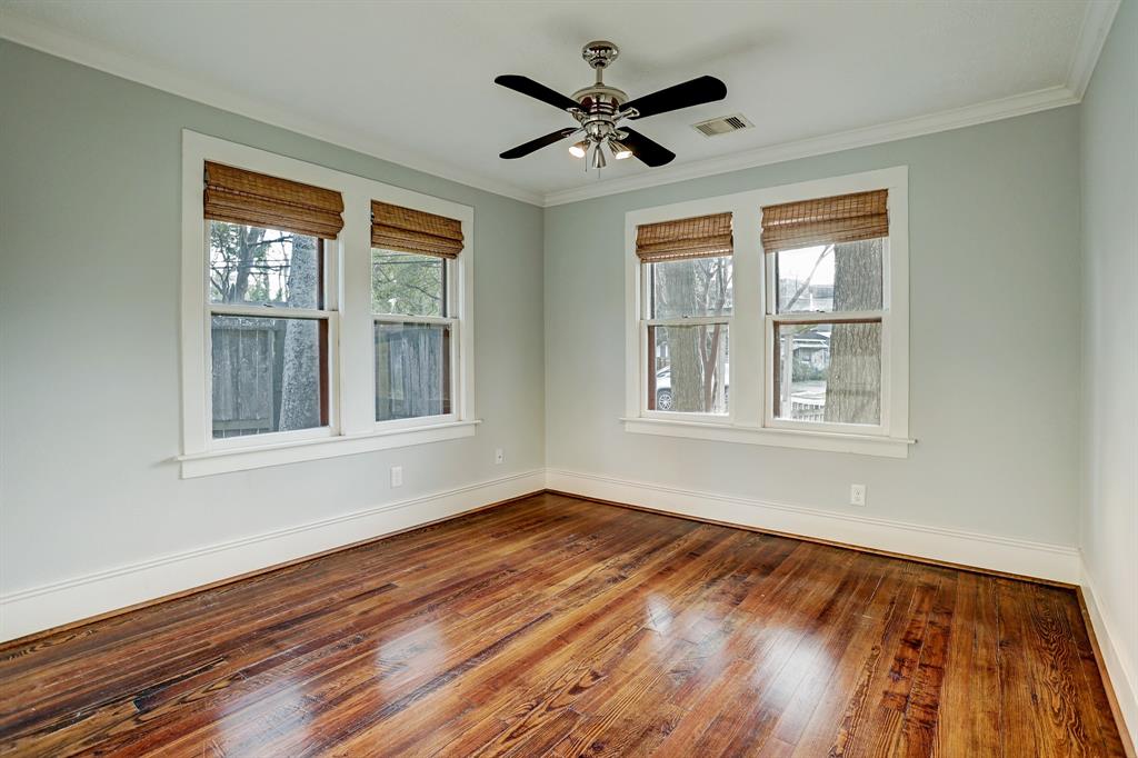 901 1 23rd Street, Houston, Texas 77009, 2 Bedrooms Bedrooms, 4 Rooms Rooms,1 BathroomBathrooms,Single-family,For Sale,23rd,75118084