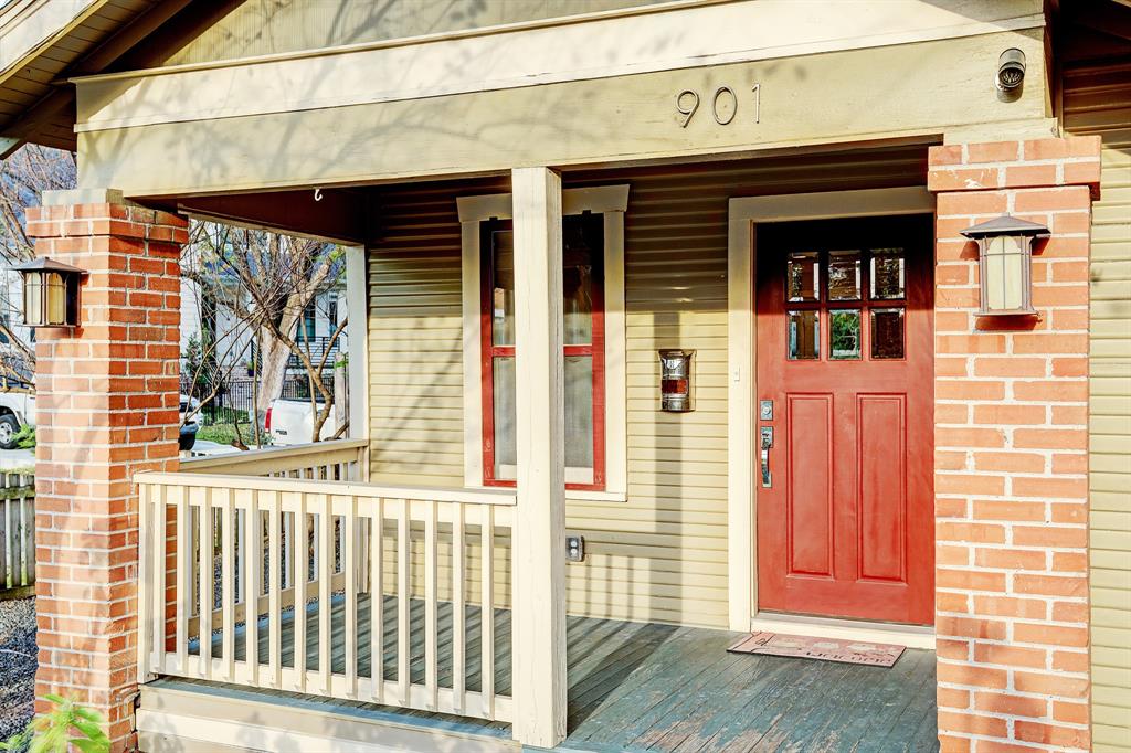 901 1 23rd Street, Houston, Texas 77009, 2 Bedrooms Bedrooms, 4 Rooms Rooms,1 BathroomBathrooms,Single-family,For Sale,23rd,75118084